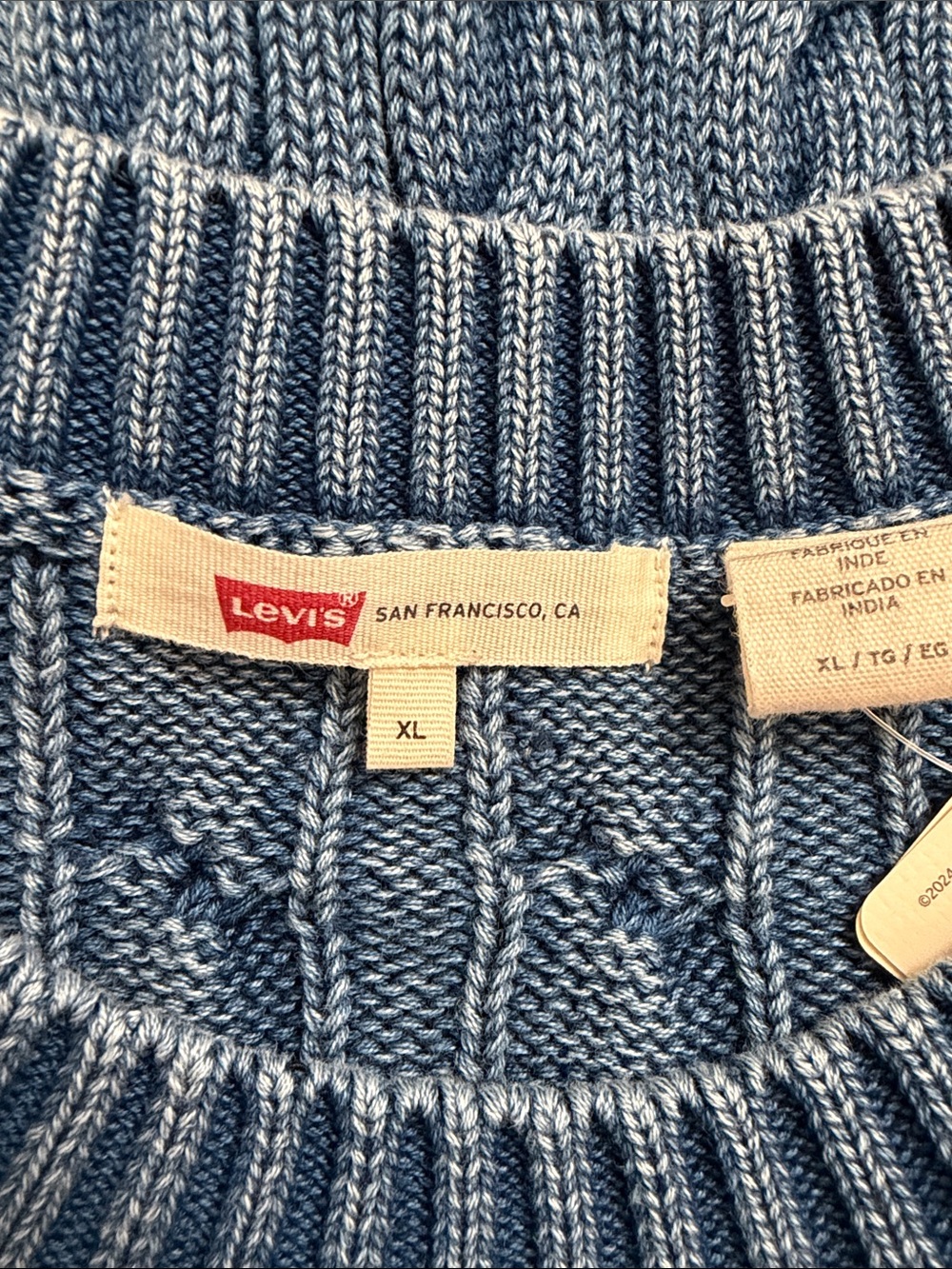 Levi's® Boyfriend Cable Knit Pullover Sweater Size XL - Picture 6 of 8